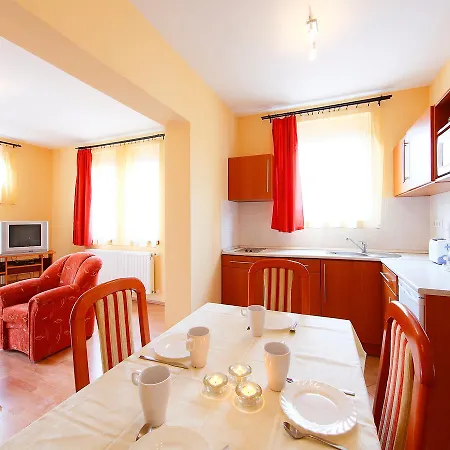 Apartment Heviz 1 Διαμέρισμα *