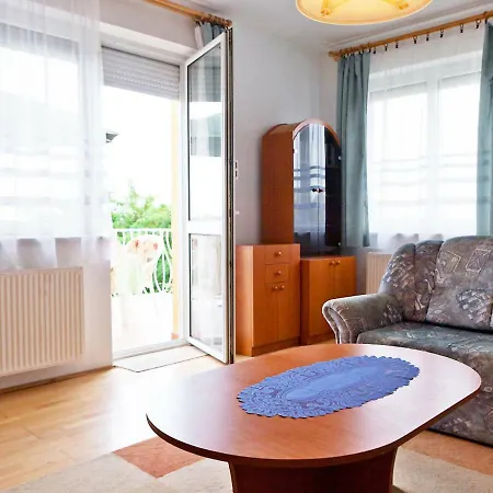 Apartment Heviz 1 Διαμέρισμα *